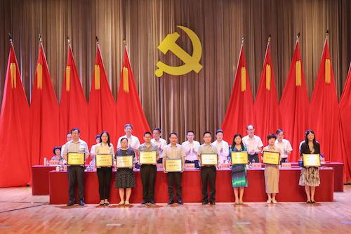 37f91d88d8bc4699afc5203900d57b8